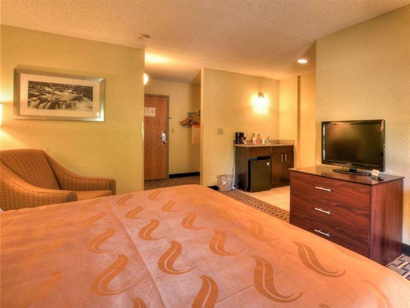 Quality Inn Cherokee Exteriér fotografie