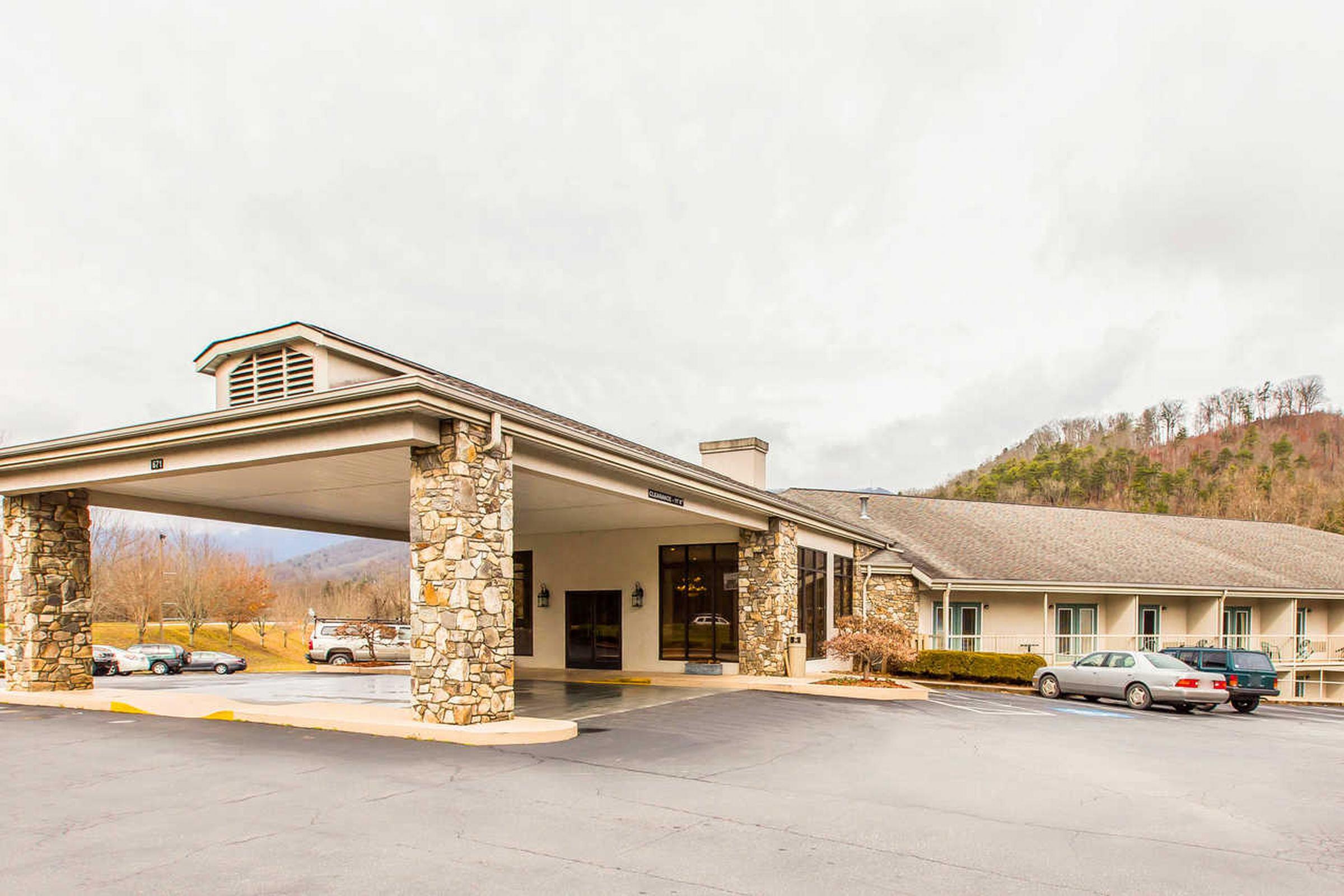 Quality Inn Cherokee Exteriér fotografie